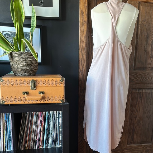 Aritzia Wichita dress - Picture 3 of 3